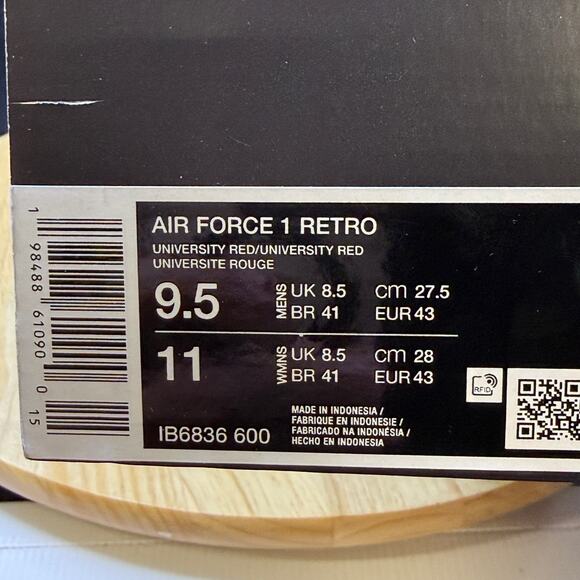 Men\'s Size 9.5 Nike Air Force 1 Low Valentine’s Day 2026 Red IB6836-600